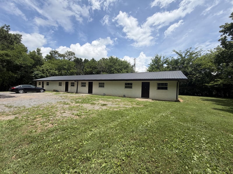 1614 Waring Rd NW, Dalton, GA 30721