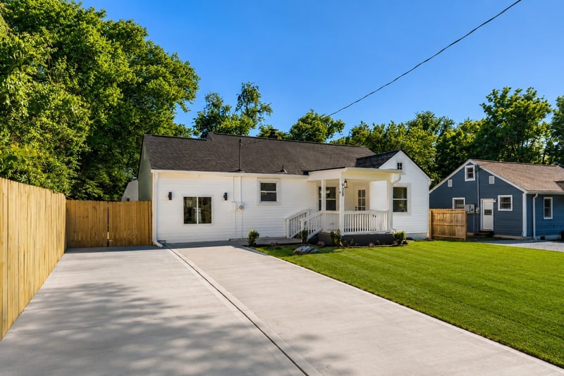 928 Chickasaw Ave, Nashville, TN 37207