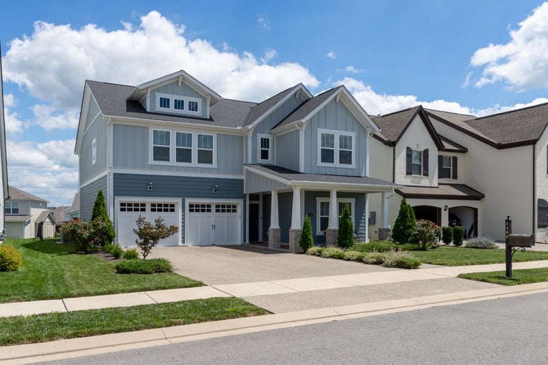 1406 Serenity Ct, Hendersonville, TN 37075