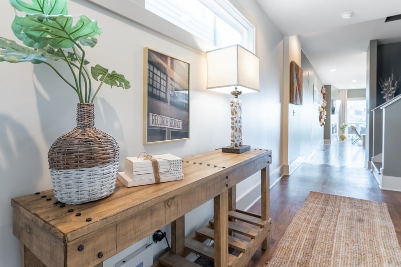 20 Fern Ave, Nashville, TN 37207