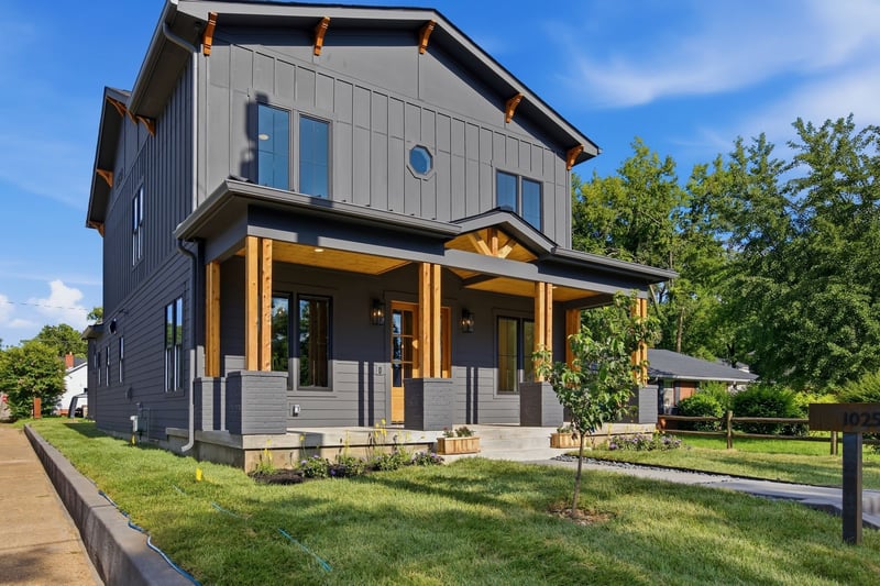 1025 Meridian St, Nashville, TN 37207