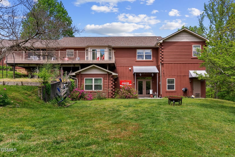 615 Harold Dr, Maryville, TN 37803