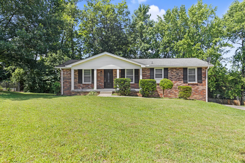 620 Baton Rouge Ct, Hermitage, TN 37076