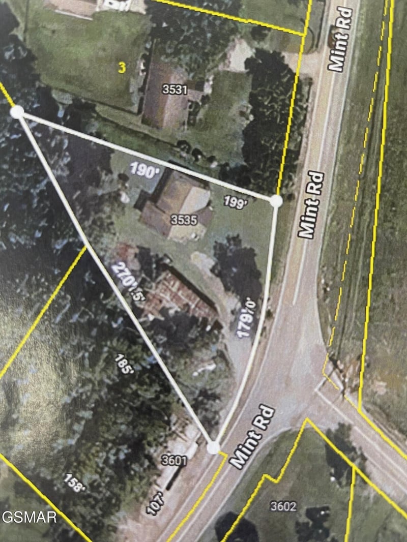 3535 Mint Rd, Maryville, TN 37803
