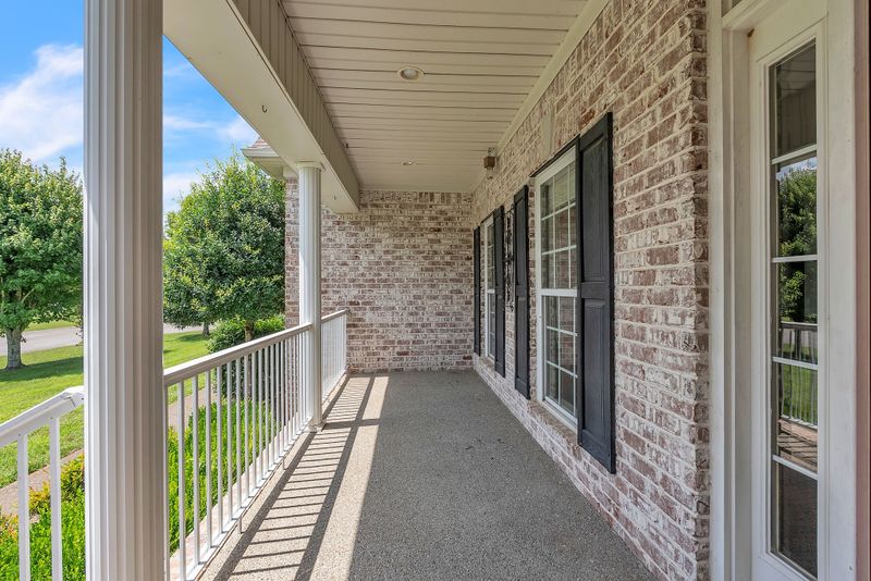 2322 Glennridge Rd, Columbia, TN 38401