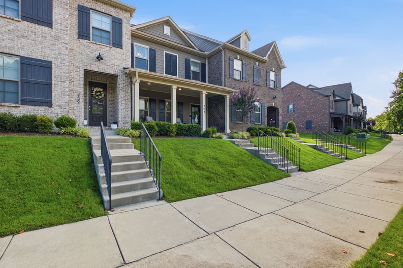 257 Claremont Ct, Gallatin, TN 37066