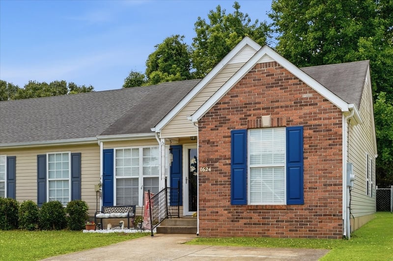 1624 Dodd Trl, Murfreesboro, TN 37128