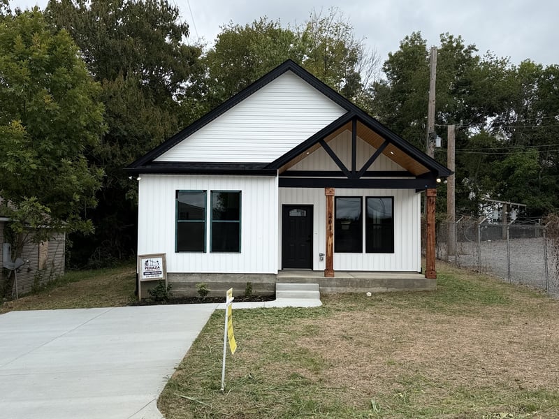 203 15th Ave E, Springfield, TN 37172