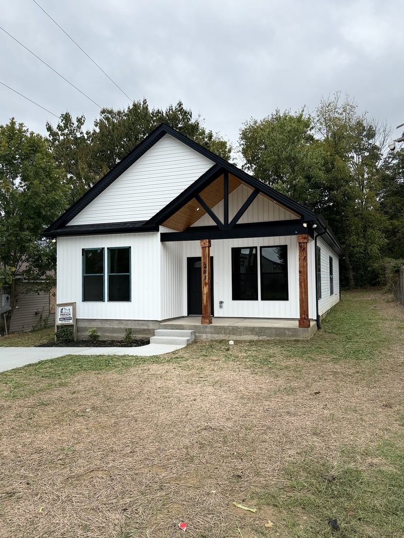 203 15th Ave E, Springfield, TN 37172