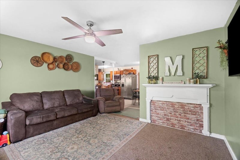 179 N Whitfield Dr NE, Dalton, GA 30721