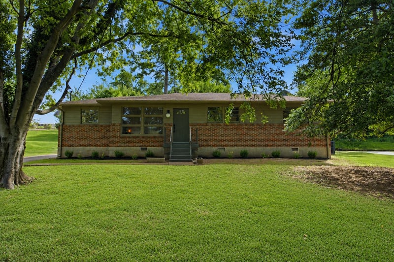 715 Newhall Dr, Nashville, TN 37206