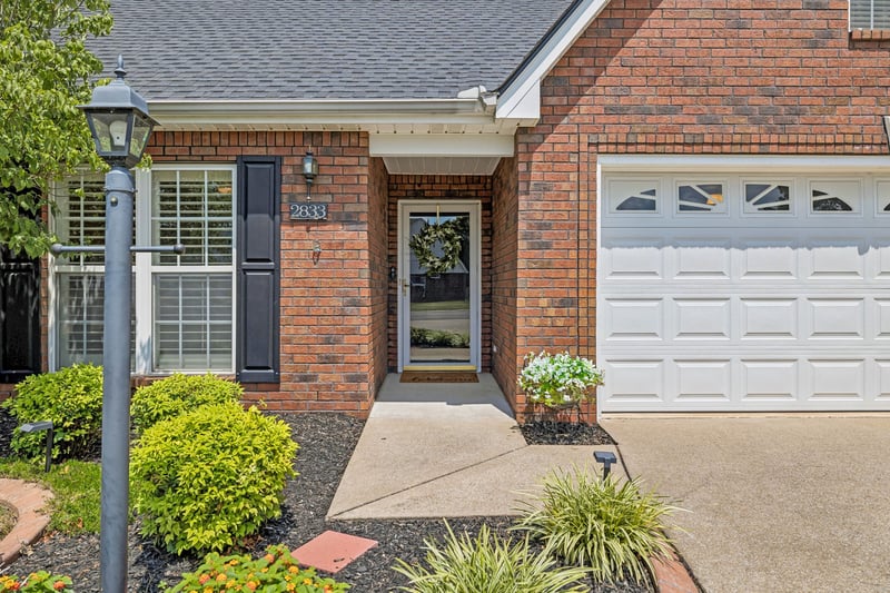 2833 Stonehedge Dr, Murfreesboro, TN 37128