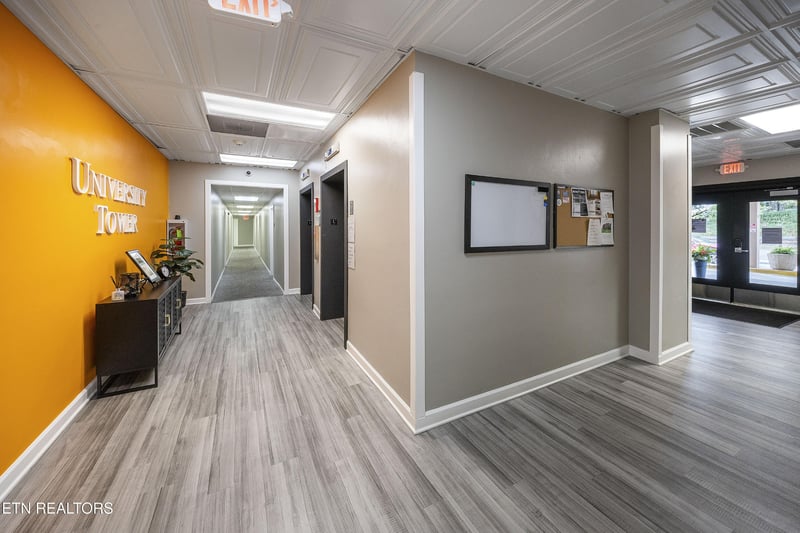1700 Clinch Ave #411, Knoxville, TN 37916