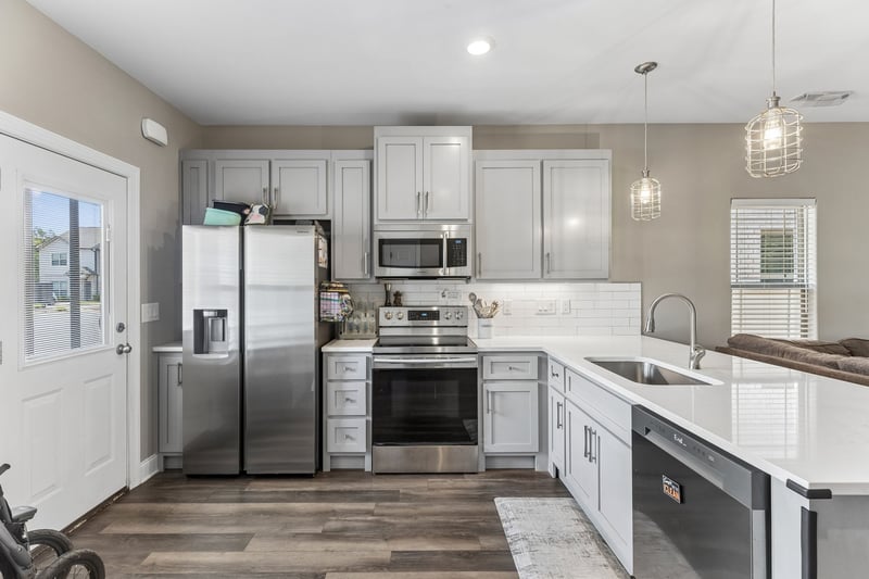 555 Gresham Ln #2 D, Murfreesboro, TN 37129