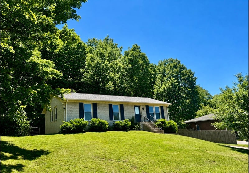 638 Hicks Rd, Nashville, TN 37221