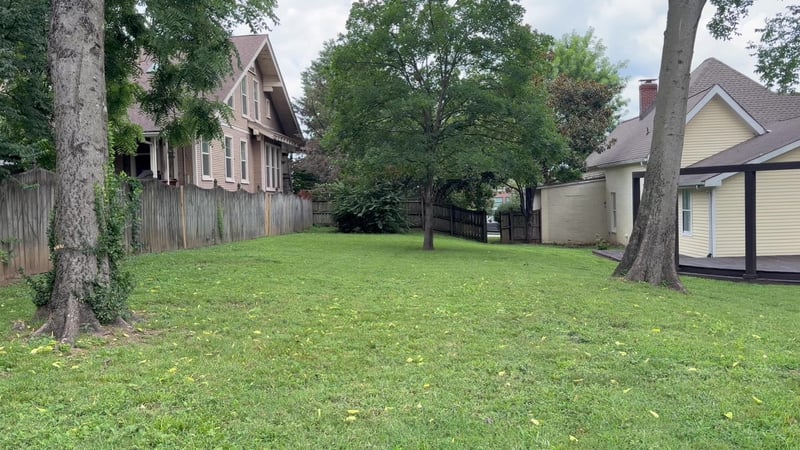 1005B Caruthers Ave, Nashville, TN 37204