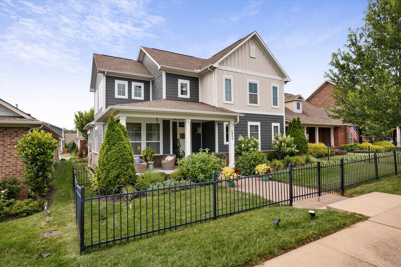 1531 Drakes Creek Rd, Hendersonville, TN 37075