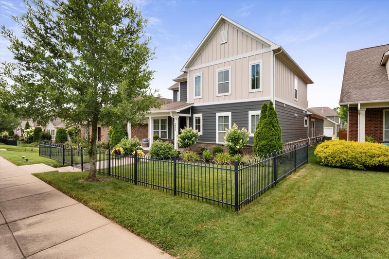 1531 Drakes Creek Rd, Hendersonville, TN 37075