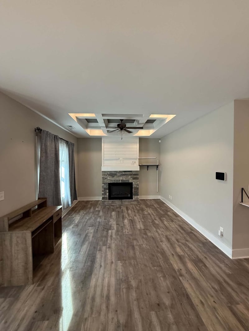 308 College St, Burns, TN 37029
