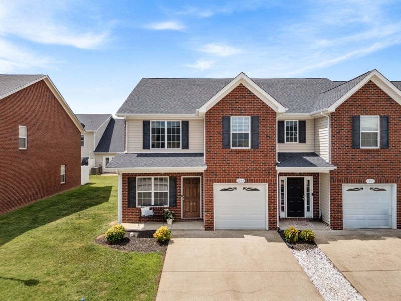 4254 Aurora Cir, Murfreesboro, TN 37127