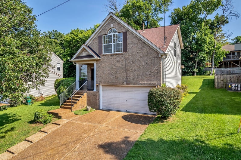 3704 Portsmouth Ct, Old Hickory, TN 37138