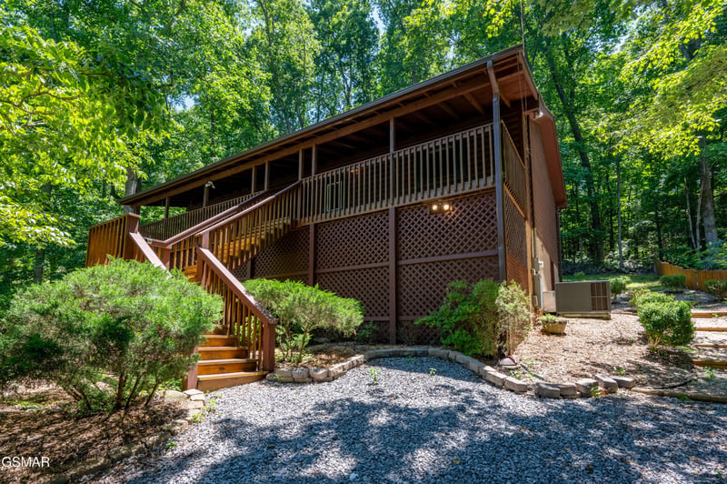3129 Valley Home Rd, Sevierville, TN 37862