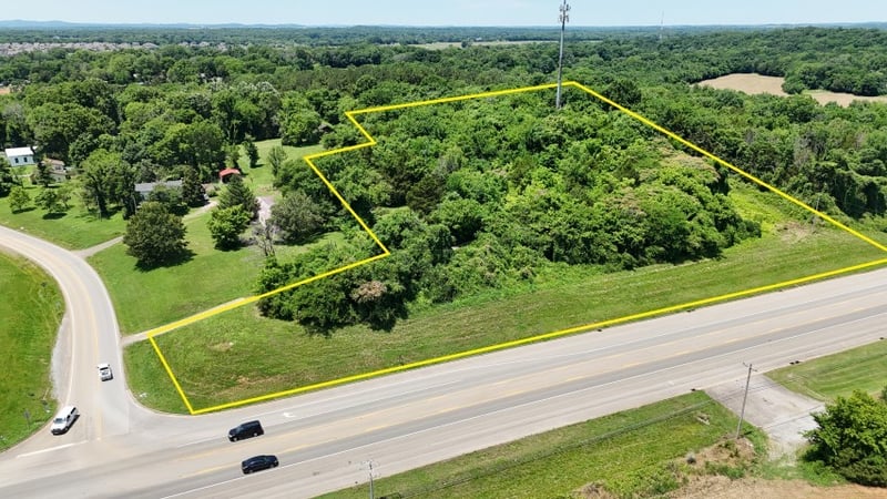 122 Central Valley Rd, Murfreesboro, TN 37129