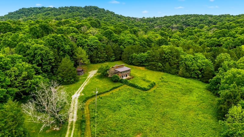 427 Adams Rd, Watertown, TN 37184