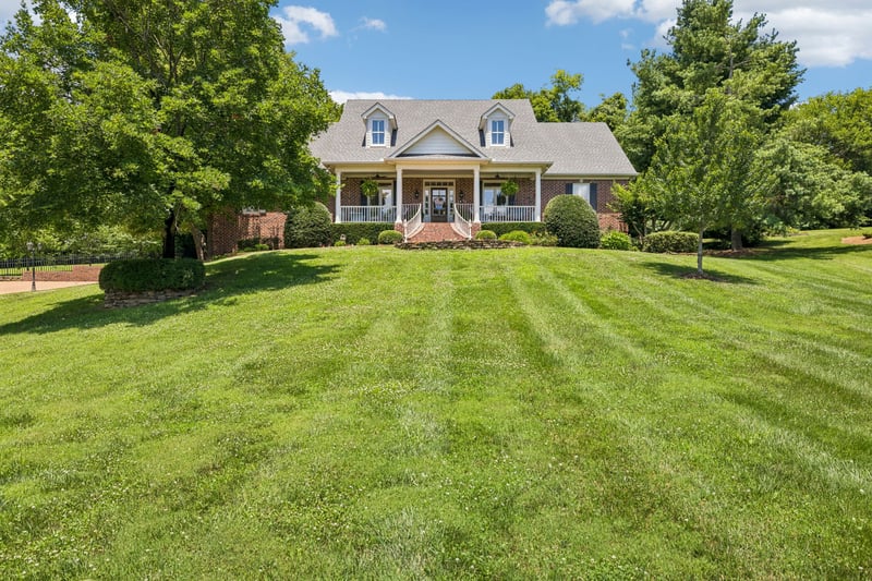 1206 Signature Ct, Franklin, TN 37064
