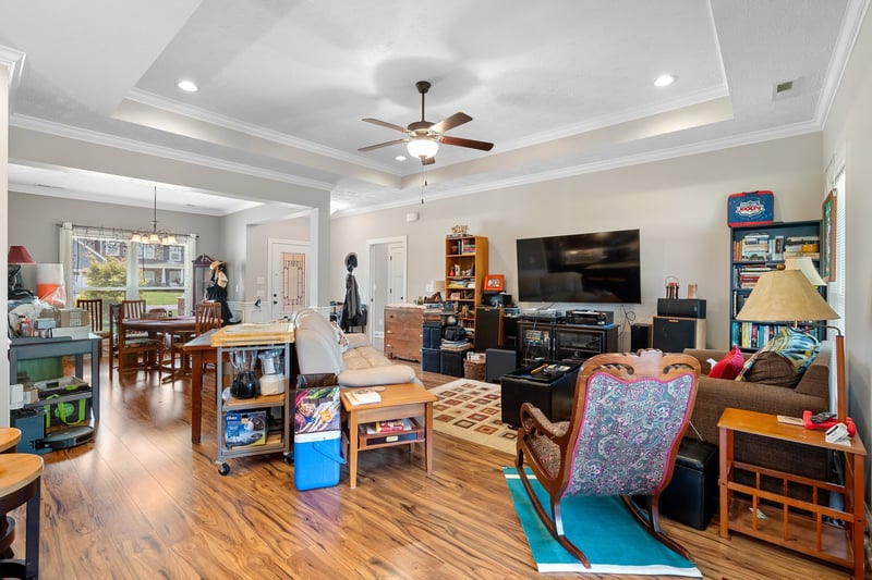 669 Laurel Ln, Murfreesboro, TN 37127