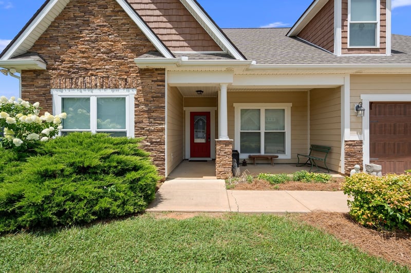 669 Laurel Ln, Murfreesboro, TN 37127