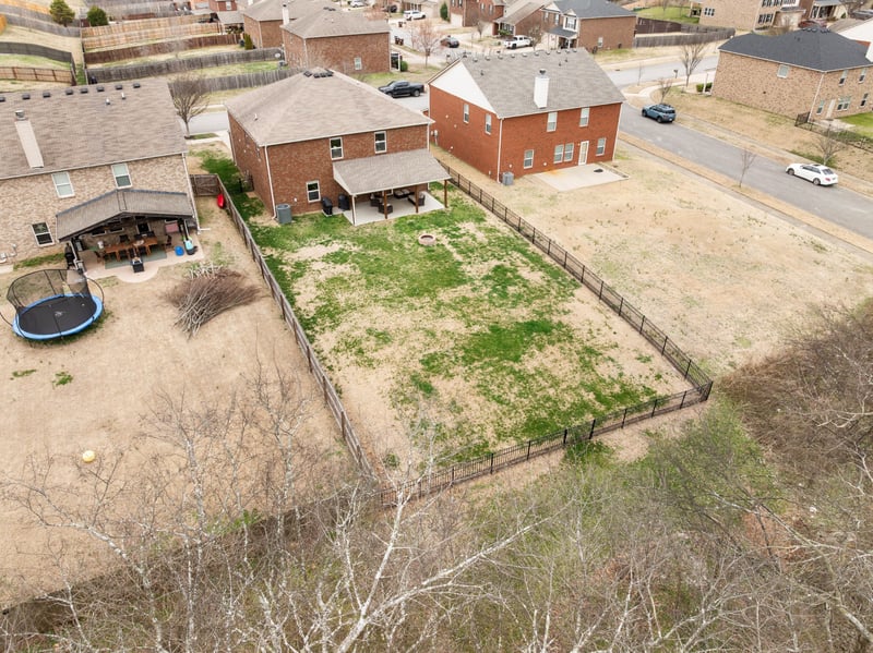 1003 Benwick Rd, Hendersonville, TN 37075