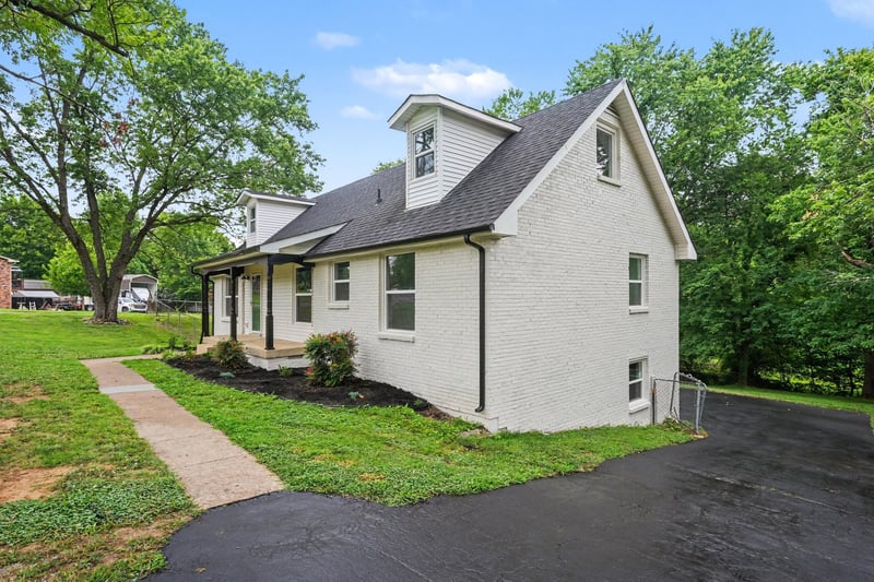 4833 Shasta Dr, Old Hickory, TN 37138