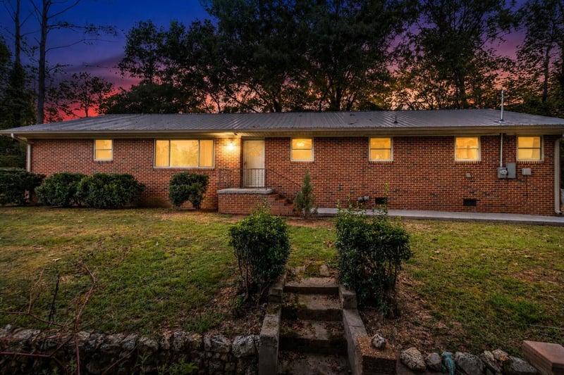 310 Curtis Rd, Dalton, GA 30720