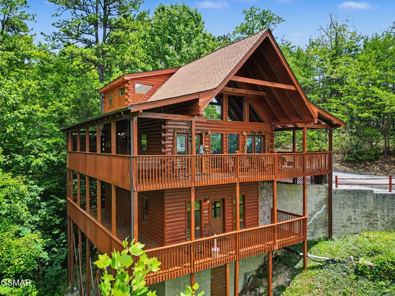 1944 E Mountain Way, Sevierville, TN 37876