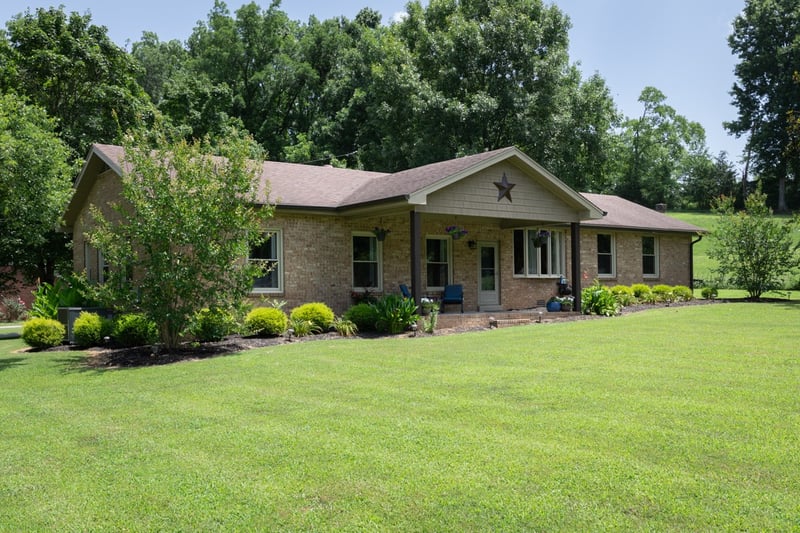 830 New Shackle Island Rd, Hendersonville, TN 37075