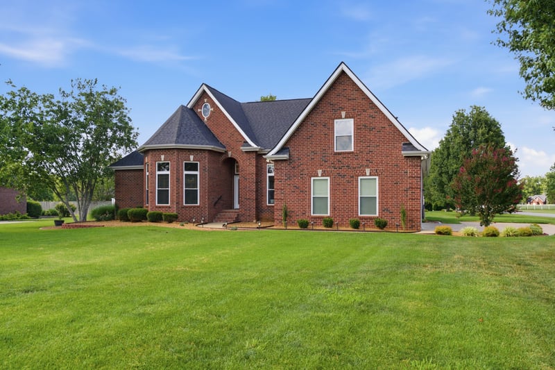 102 Copperas Ct, Murfreesboro, TN 37128