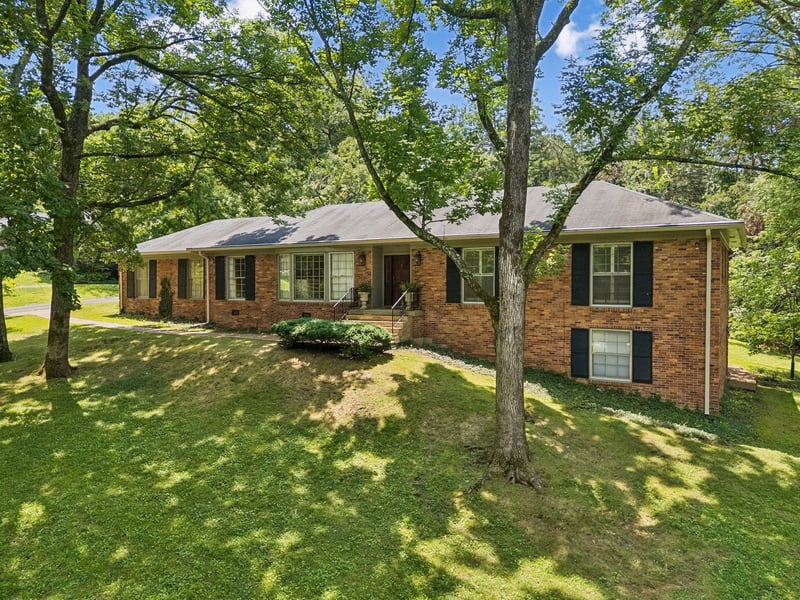 6513 Brownlee Dr, Nashville, TN 37205