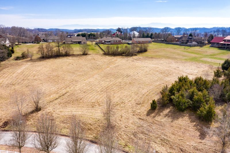 37 Broad River Ln Lot 37, Sevierville, TN 37862