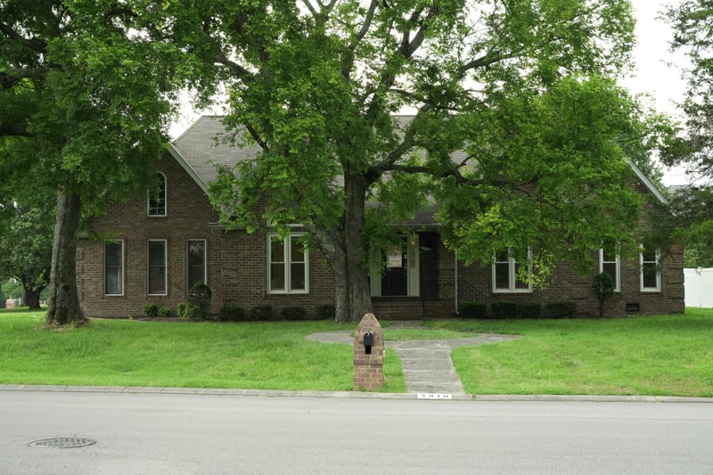 2810 Regenwood Dr, Murfreesboro, TN 37129