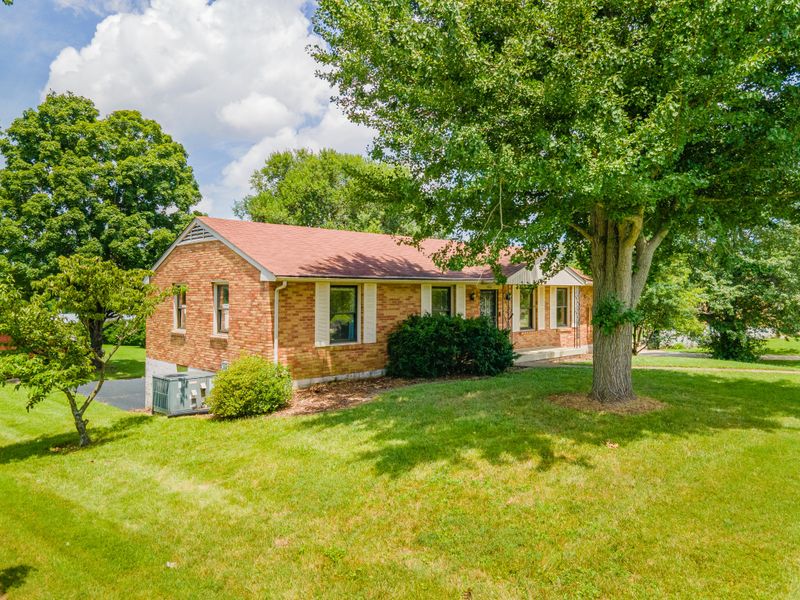 406 Parkview Dr, Columbia, TN 38401