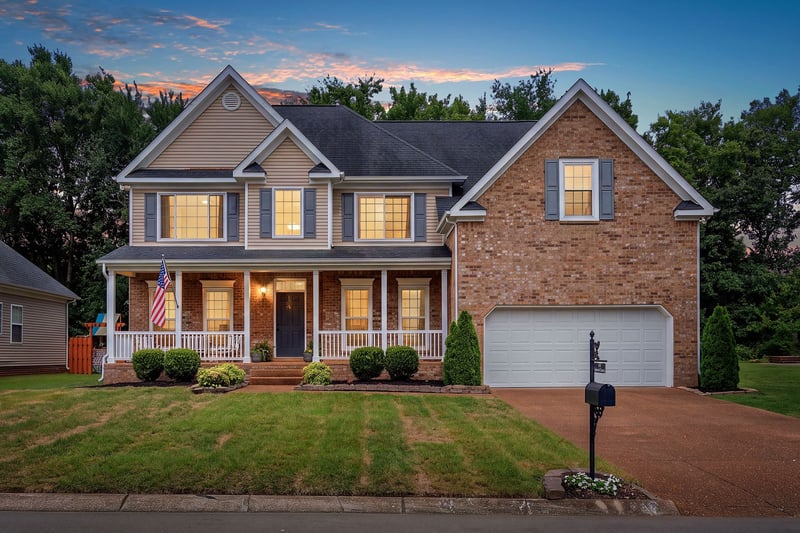 1357 Saybrook Xing, Thompsons Station, TN 37179