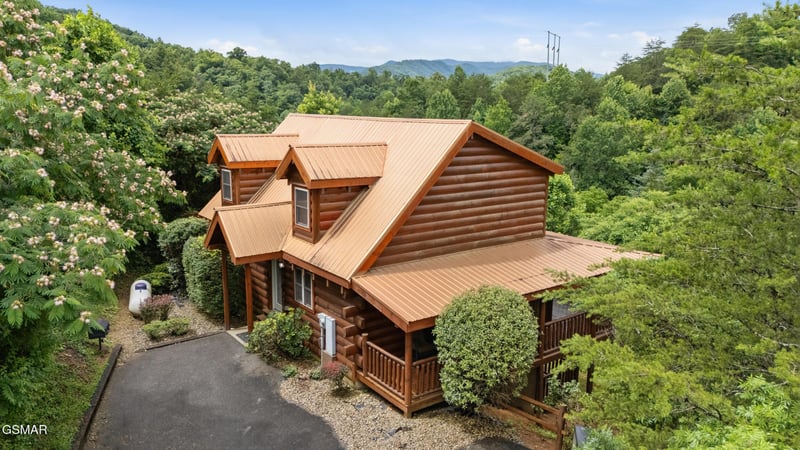 4420 Shangrila Way, Sevierville, TN 37876