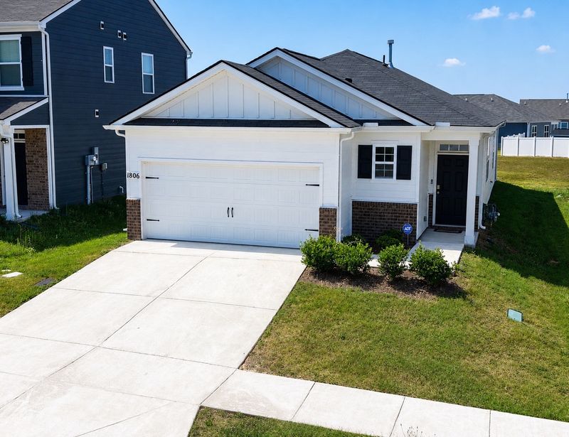 1806 Wellwood Ln, Lebanon, TN 37087