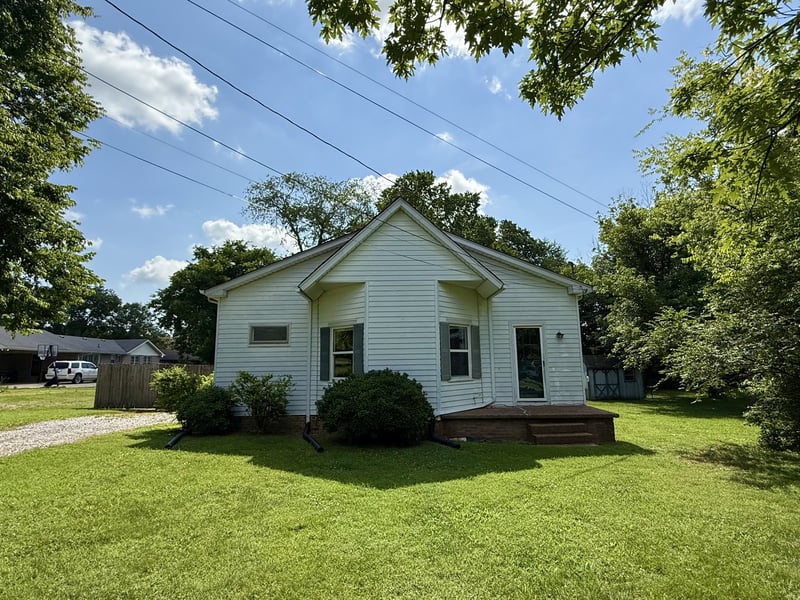 629 Martha Ave, Gallatin, TN 37066