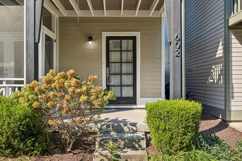 602 Centerpoint Ln, Nashville, TN 37209