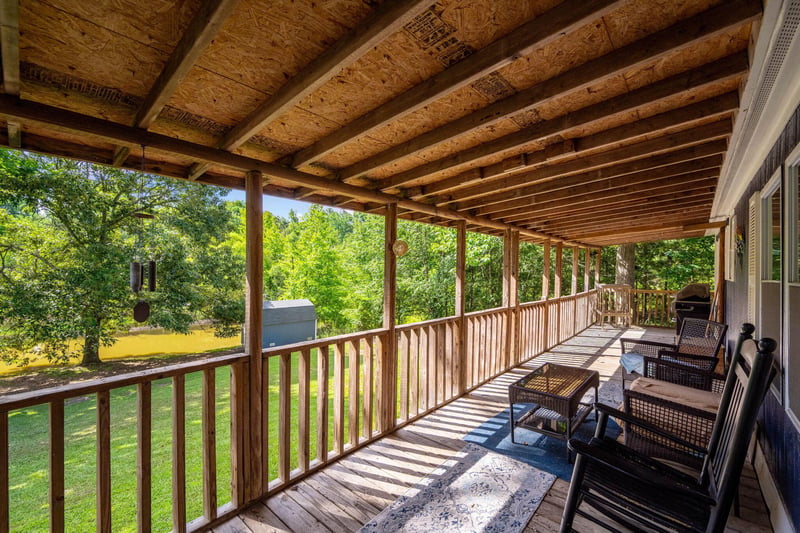 2906 Davis Rd, Rocky Face, GA 30740