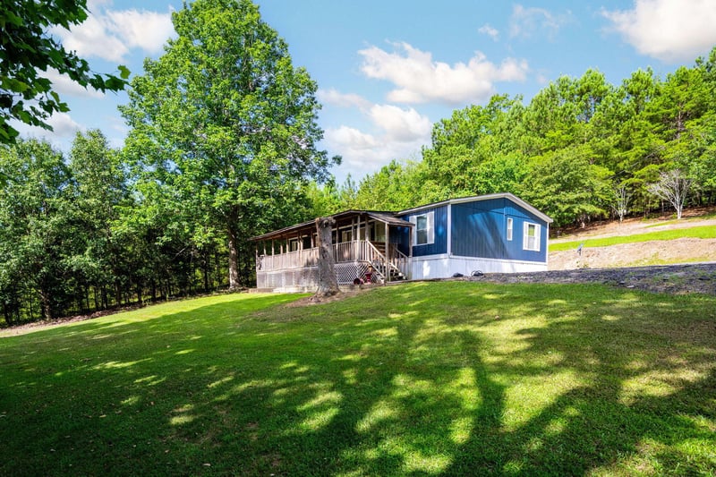 2906 Davis Rd, Rocky Face, GA 30740