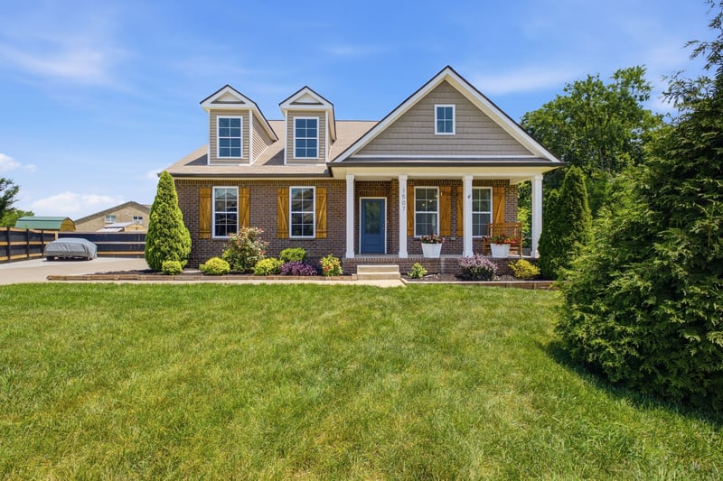 1507 Tara Ct, Lebanon, TN 37087
