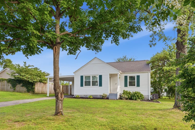 2235 Weona Dr, Nashville, TN 37214